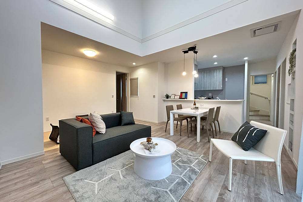 モーダスタイル リビング・ダイニング写真